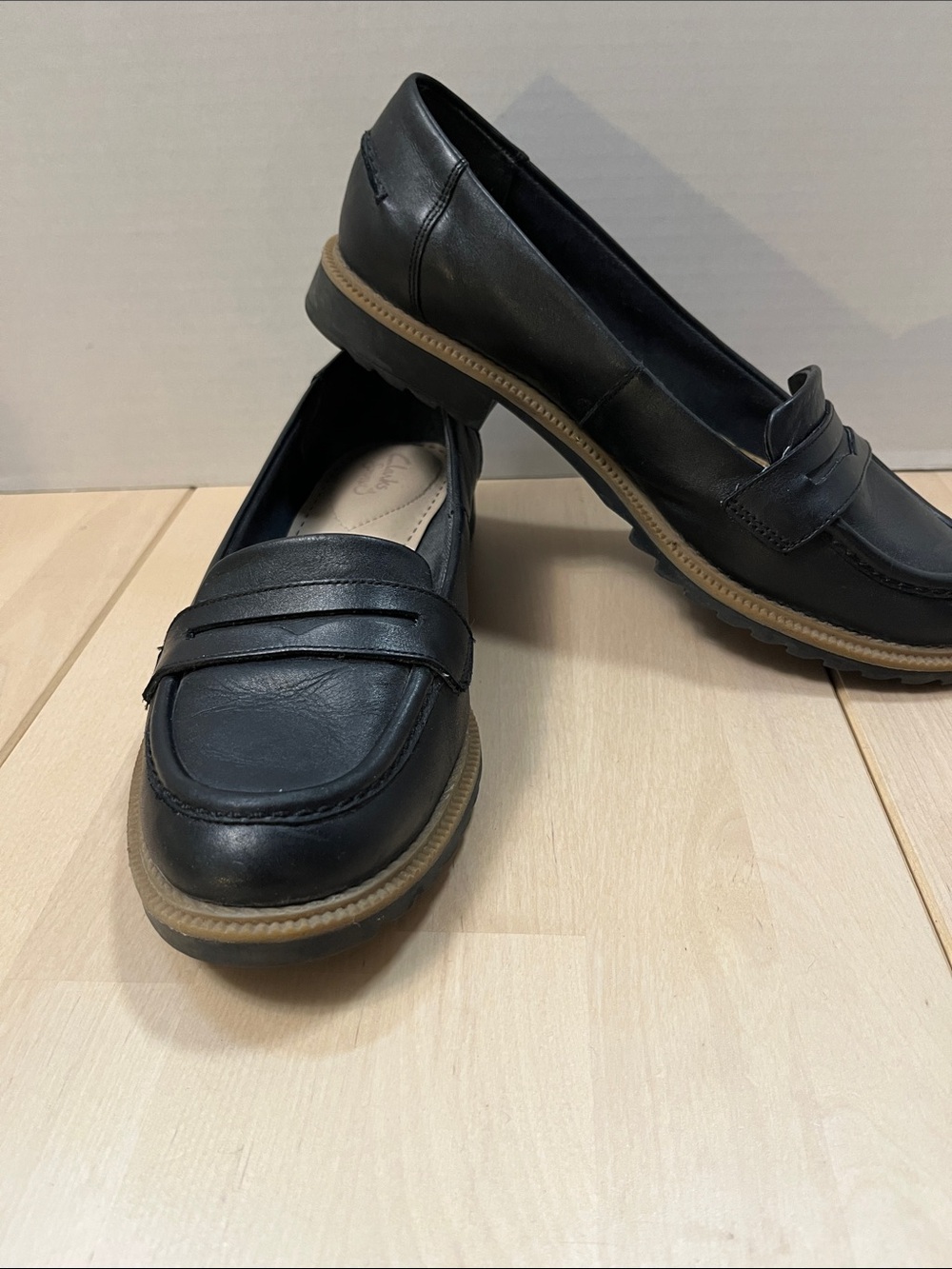Clarks Black Leather Loafers - Women’s Size 9
